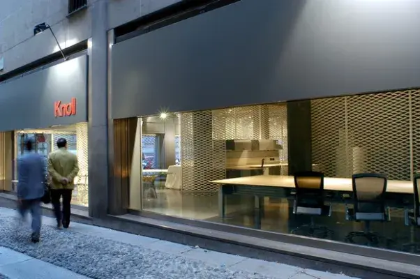 Showroom Knoll